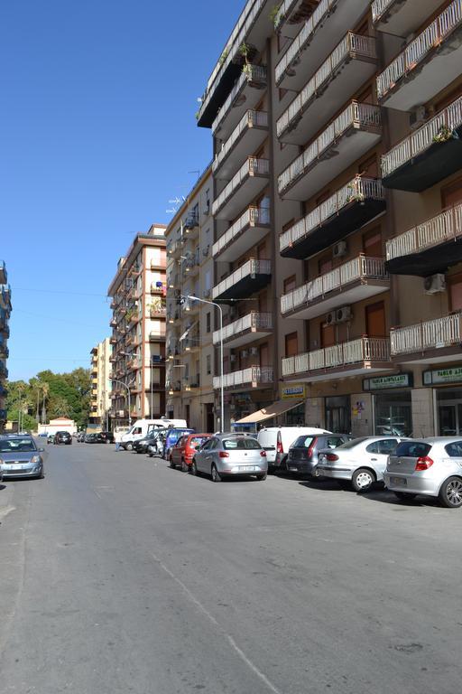 A Tre Passi Dal Centro Hotell Palermo Eksteriør bilde